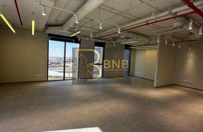 Office Space - Studio - 2 Bathrooms for rent in Hyde Park - 5th Settlement Compounds - The 5th Settlement - New Cairo City - Cairo