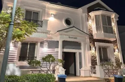 Villa - 5 Bedrooms - 6 Bathrooms for sale in Mountain View October Park - 6th District - 6 October City - Giza