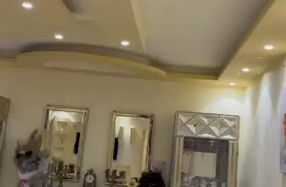 Apartment - 2 Bedrooms - 1 Bathroom for rent in 16th District - Sheikh Zayed City - Giza