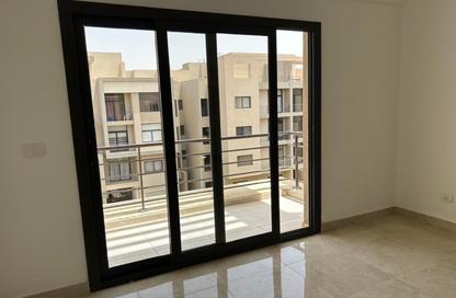شقة - 3 غرف نوم - 3 حمامات للايجار في مون ريزيدنس - فيفث سكوير - التجمع الخامس - مدينة القاهرة الجديدة - القاهرة
