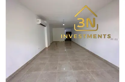 شقة - 3 غرف نوم - 3 حمامات للايجار في مون ريزيدنس - فيفث سكوير - التجمع الخامس - مدينة القاهرة الجديدة - القاهرة