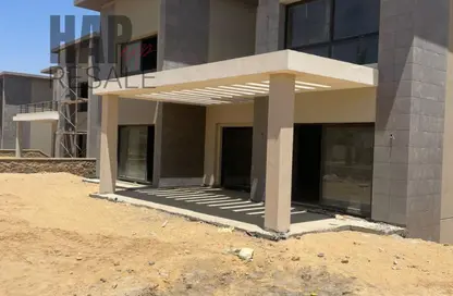 Villa - 5 Bedrooms - 5 Bathrooms for sale in Swan Lake Residence - 5th Settlement Compounds - The 5th Settlement - New Cairo City - Cairo