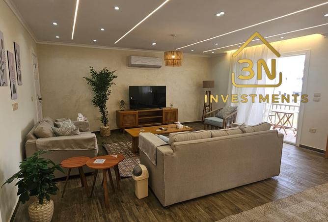 8203555 - Property Image 3