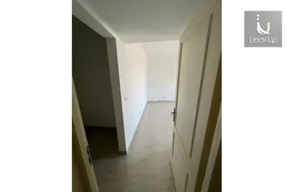 Apartment - 2 Bedrooms - 2 Bathrooms for sale in Madinaty - Cairo