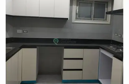 Apartment - 3 Bedrooms - 2 Bathrooms for rent in South Lotus - El Lotus - New Cairo City - Cairo