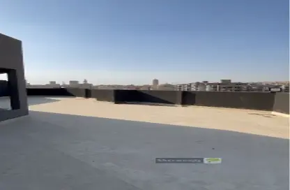 سطح - 2 غرف نوم - 1 حمام للبيع في الهضبة الوسطي - المقطم - القاهرة