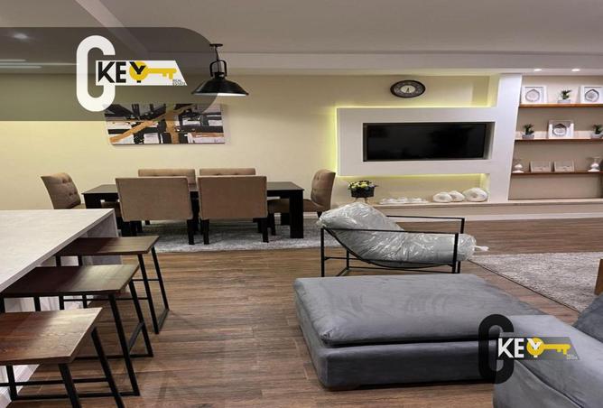 8240288 - Property Image 2