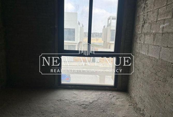 8319008 - Property Image 3