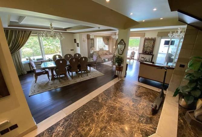 8073960 - Property Image 3