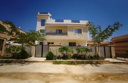 Villa - 7 Bedrooms - 5 Bathrooms for sale in Lavida Al Bustan - 26th of July Corridor - 6 October City - Giza