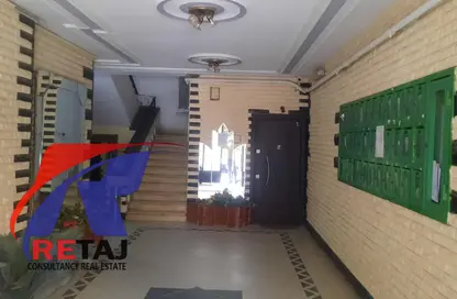 Apartment - 3 Bedrooms - 1 Bathroom for sale in Ahmed Abou Al Ela St. - 8th Zone - Nasr City - Cairo