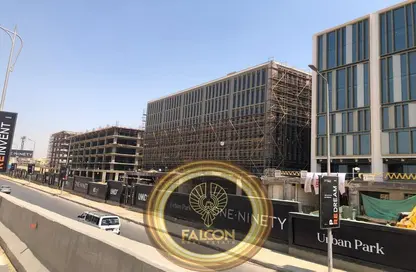 Shop - Studio - 3 Bathrooms for sale in One Ninety - South Teseen St. - The 5th Settlement - New Cairo City - Cairo