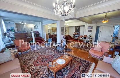 Apartment - 4 Bedrooms - 2 Bathrooms for sale in Street 276 - New Maadi - Hay El Maadi - Cairo