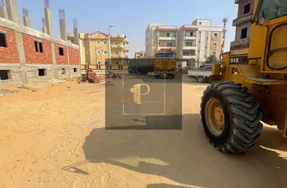 شقة - 3 غرف نوم - 3 حمامات للبيع في الحي الثالث عشر - الحي اليوناني - مدينة العاشر من رمضان - الشرقية