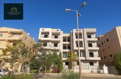 Apartment - 3 Bedrooms - 2 Bathrooms for sale in 6th Area West - Shorouk City - Cairo
