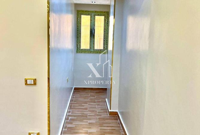 8013593 - Property Image 2