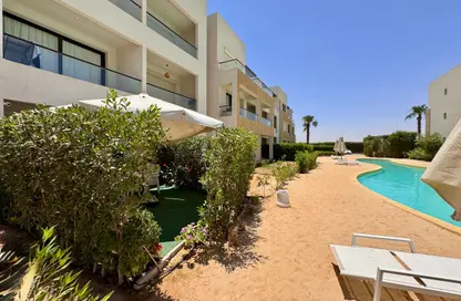 Chalet - 2 Bedrooms - 2 Bathrooms for sale in Azha - Al Ain Al Sokhna - Suez