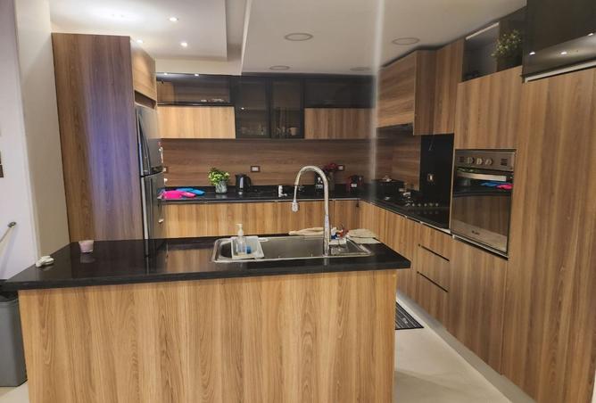 8008000 - Property Image 3