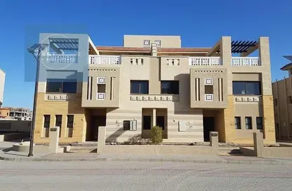 Villa - 4 Bedrooms - 5 Bathrooms for sale in Green IV - 6 October Compounds - 6 October City - Giza