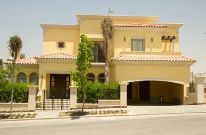 Villa - 5 Bedrooms - 4 Bathrooms for sale in Terencia - Uptown Cairo - Mokattam - Cairo