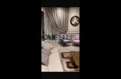 شقة - 2 غرف نوم - 3 حمامات للايجار في 6 ويست - بيفرلي هيلز - كمبوندات الشيخ زايد - الشيخ زايد - الجيزة