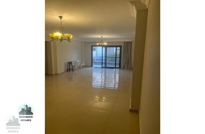Apartment - 3 Bedrooms - 2 Bathrooms for rent in Tag Sultan - Ring Road - Cairo