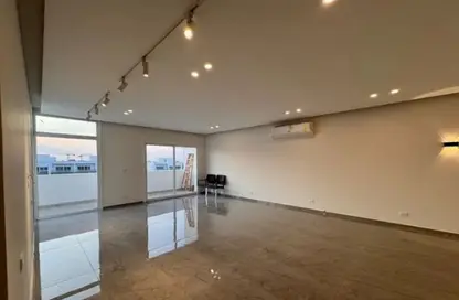 (بنتهاوس  (روف - 3 غرف نوم - 3 حمامات للبيع في ذا ريزيدنسز - هايد بارك - مدينة القاهرة الجديدة - القاهرة