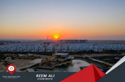 Apartment - 2 Bedrooms - 3 Bathrooms for sale in Al Burouj Compound - El Shorouk Compounds - Shorouk City - Cairo