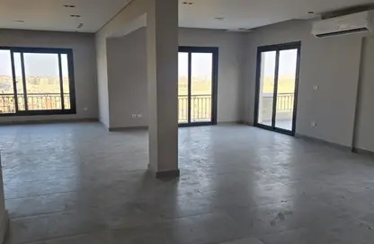 (بنتهاوس  (روف - 3 غرف نوم - 3 حمامات للايجار في فيلدج ويست - كمبوندات الشيخ زايد - الشيخ زايد - الجيزة