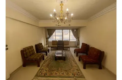 Apartment - 2 Bedrooms - 1 Bathroom for sale in Al Merghany St. - Ard El Golf - Heliopolis - Masr El Gedida - Cairo