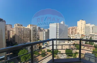 شقة - 3 غرف نوم - 2 حمامات للبيع في بولكلي - حي شرق - الاسكندرية