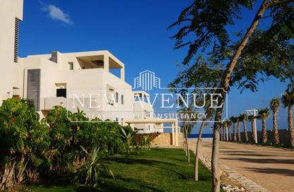 Villa - 6 Bedrooms - 7 Bathrooms for sale in Hacienda White - Sidi Abdel Rahman - North Coast