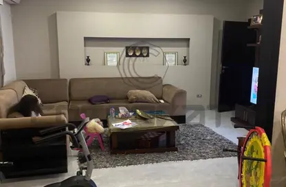 Apartment - 3 Bedrooms - 2 Bathrooms for sale in Heliopolis Residence - 3rd District West - Shorouk City - Cairo