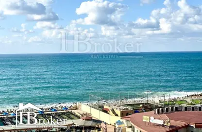 شقة - 5 غرف نوم - 3 حمامات للبيع في طريق الجيش - جليم - حي شرق - الاسكندرية