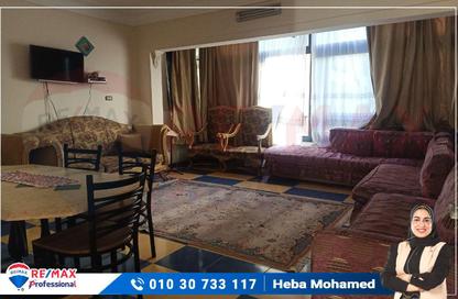 شقة - 2 غرف نوم - 1 حمام للايجار في ميدان سموحة - سموحة - حي شرق - الاسكندرية