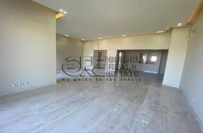Townhouse - 4 Bedrooms - 3 Bathrooms for rent in New Giza - Cairo Alexandria Desert Road - 6 October City - Giza