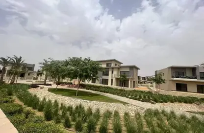 Villa - 5 Bedrooms - 7 Bathrooms for sale in Swan Lake Residence - 5th Settlement Compounds - The 5th Settlement - New Cairo City - Cairo