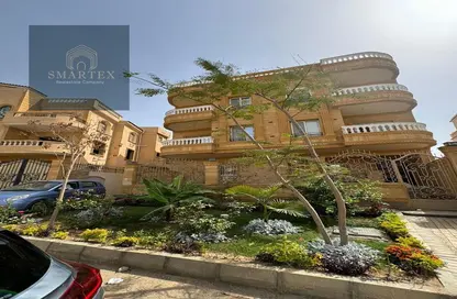 Apartment - 3 Bedrooms - 3 Bathrooms for sale in 1st Neighborhood - 2nd District East - Shorouk City - Cairo