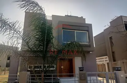 Villa - 5 Bedrooms - 5 Bathrooms for rent in Palm Hills Katameya Extension - 5th Settlement Compounds - The 5th Settlement - New Cairo City - Cairo