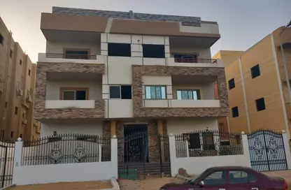 Apartment - 3 Bedrooms - 3 Bathrooms for sale in 7th District - Shorouk City - Cairo