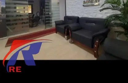 شقة - 5 غرف نوم - 1 حمام للايجار في عمارات النرجس - النرجس - مدينة القاهرة الجديدة - القاهرة