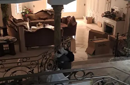 شقة - 4 غرف نوم - 3 حمامات للبيع في المنطقة السادسة - مدينة نصر - القاهرة