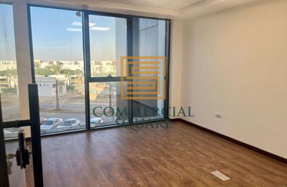 Office Space - Studio - 1 Bathroom for rent in Hyde Park - 5th Settlement Compounds - The 5th Settlement - New Cairo City - Cairo