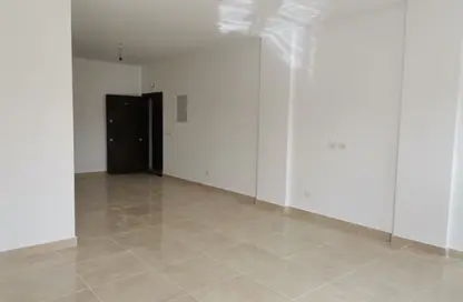 Apartment - 3 Bedrooms - 2 Bathrooms for sale in Moon Residences - Fifth Square - The 5th Settlement - New Cairo City - Cairo