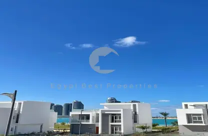 فيلا - 4 غرف نوم - 4 حمامات للبيع في مازيرين - مدينة العلمين الجديدة - العلمين - الساحل الشمالي