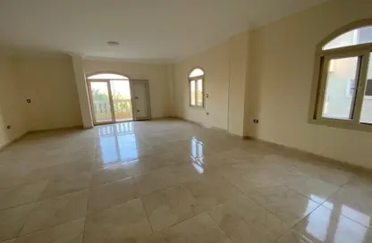 Apartment - 3 Bedrooms - 2 Bathrooms for rent in Al Safa St. - Sheikh Zayed City - Giza