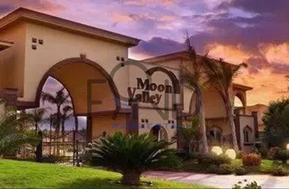 فيلا - 3 غرف نوم - 4 حمامات للبيع في مون فالي - المستثمرين الجنوبية - مدينة القاهرة الجديدة - القاهرة