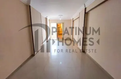 Apartment - 3 Bedrooms - 2 Bathrooms for sale in Khaled Ibn Alwaleed St. - Sidi Beshr - Hay Awal El Montazah - Alexandria