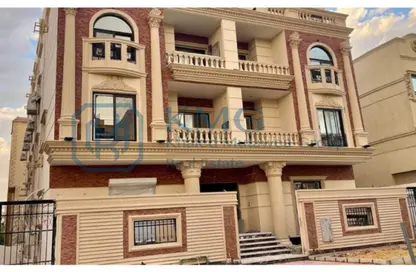 نصف طابق - 2 غرف نوم - 1 حمام للبيع في شارع توفيق عبد الجواد - الياسمين 5 - الياسمين - مدينة القاهرة الجديدة - القاهرة