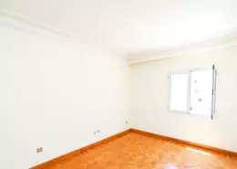 Apartment - 3 Bedrooms - 2 Bathrooms for sale in Kafr Abdo St. - Kafr Abdo - Roushdy - Hay Sharq - Alexandria